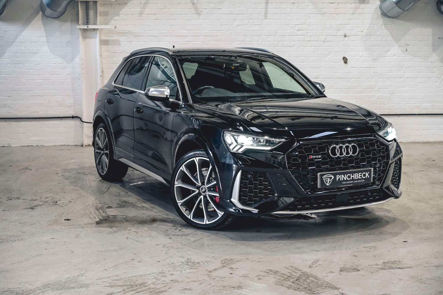 Used Audi RS Q3 2022 for sale - 76693657: Photo 2