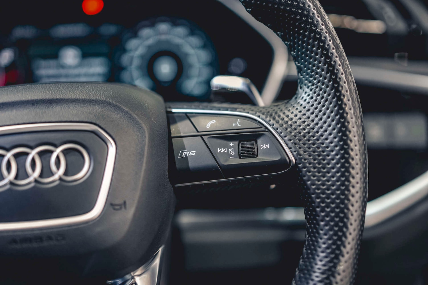 Used Audi RS Q3 2022 for sale - 76693657: Photo 31