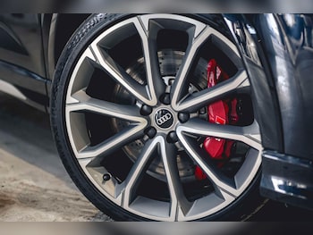 Used Audi RS Q3 2022 for sale - 76693657: Photo