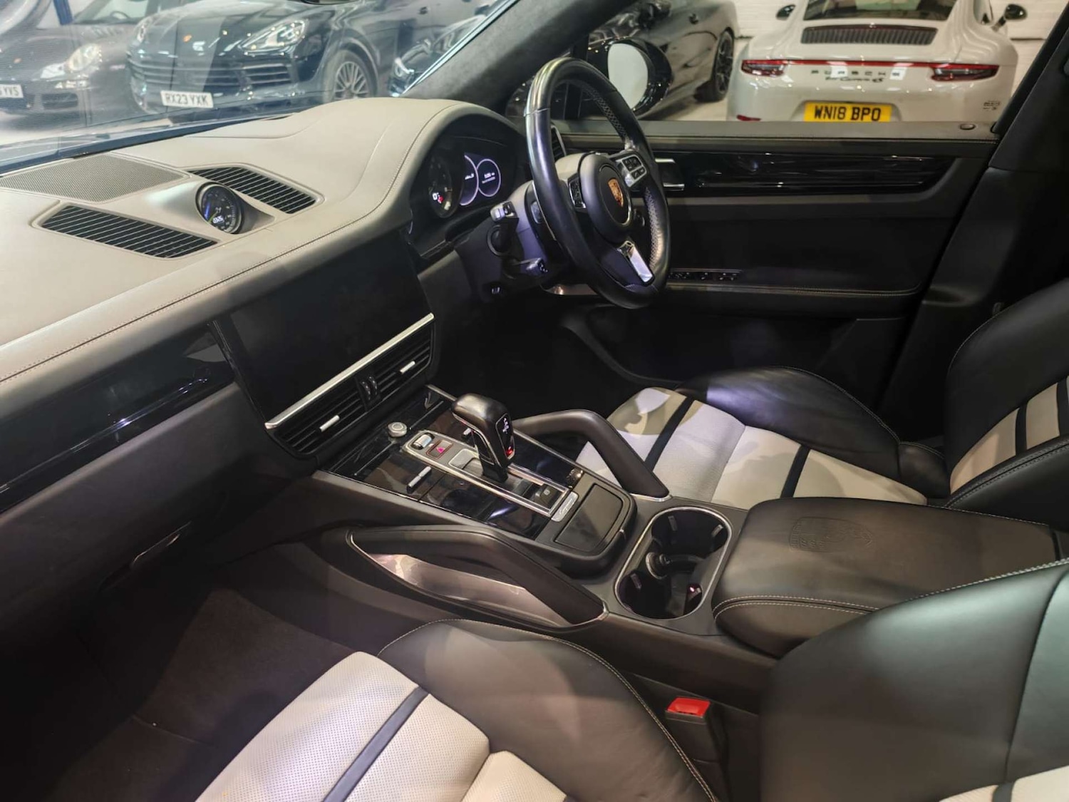 Used Porsche Cayenne 2020 for sale - 77792555: Photo 7