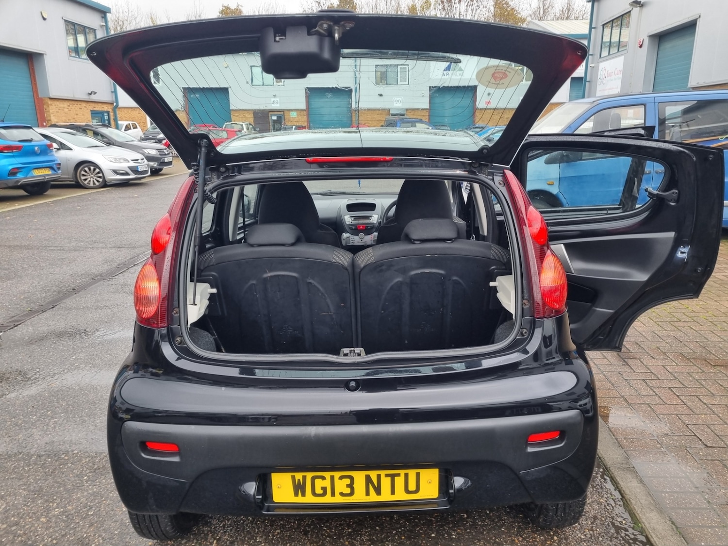 Used Peugeot 107 2013 for sale - 76595512: Photo 5