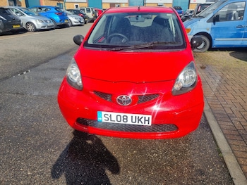 Used Toyota AYGO 2008 for sale - 76065894: Photo 2