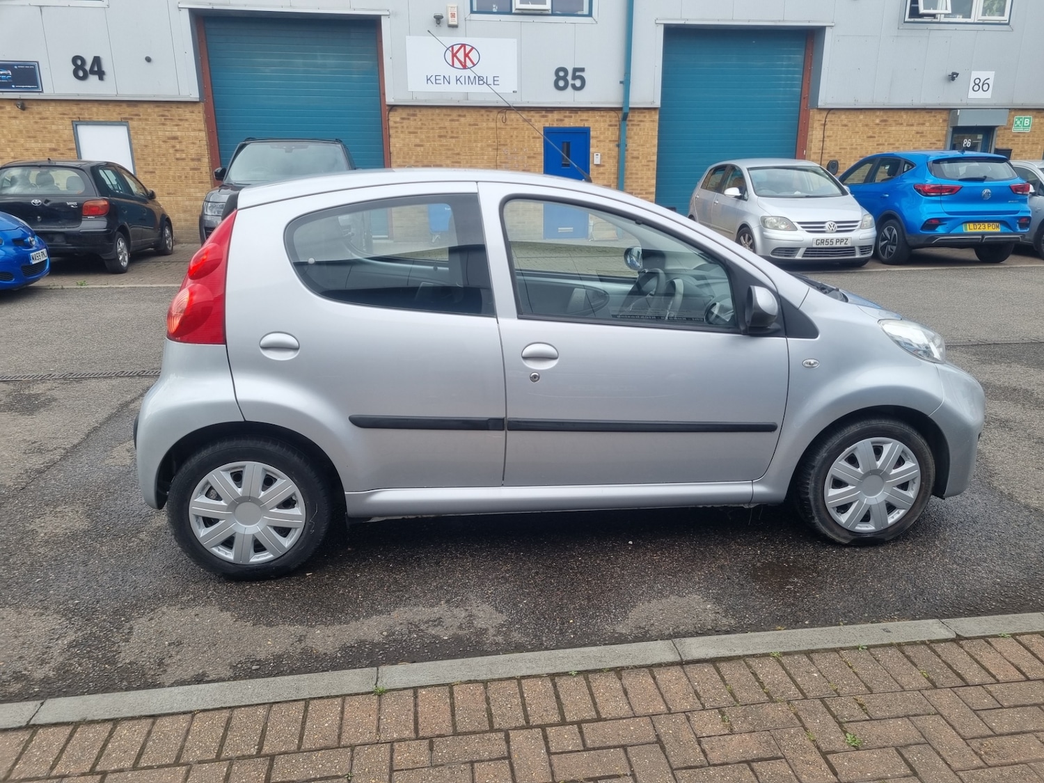 Vehicle 8