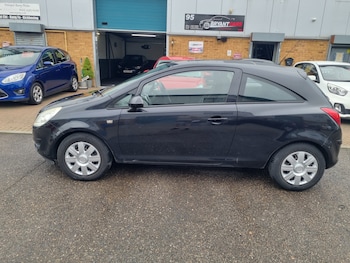 Used Vauxhall Corsa 2010 for sale - 75549081: Photo