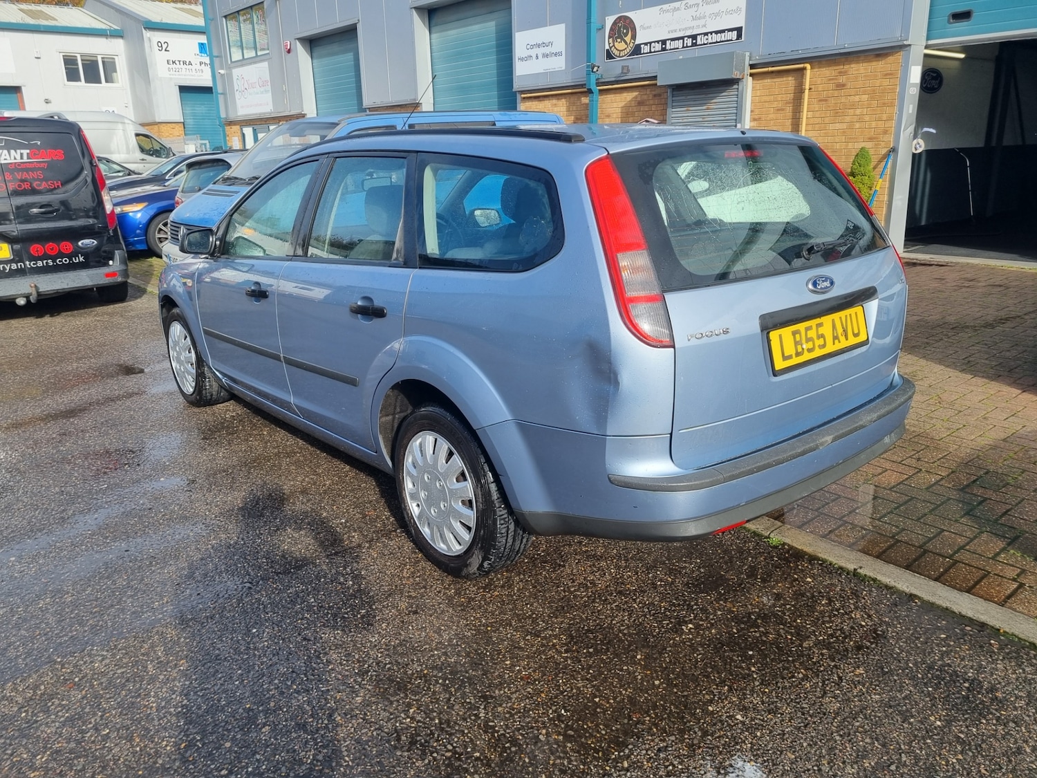 Used Ford Focus 2006 for sale - 76421283: Photo 4