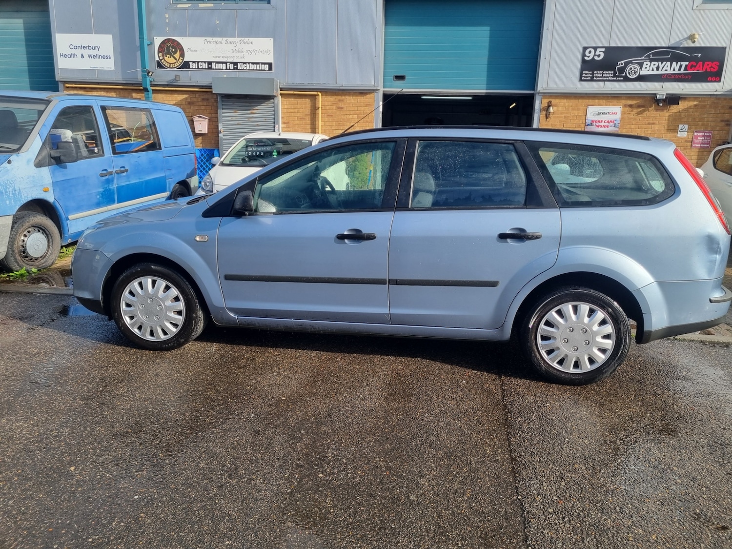 Used Ford Focus 2006 for sale - 76421283: Photo 9