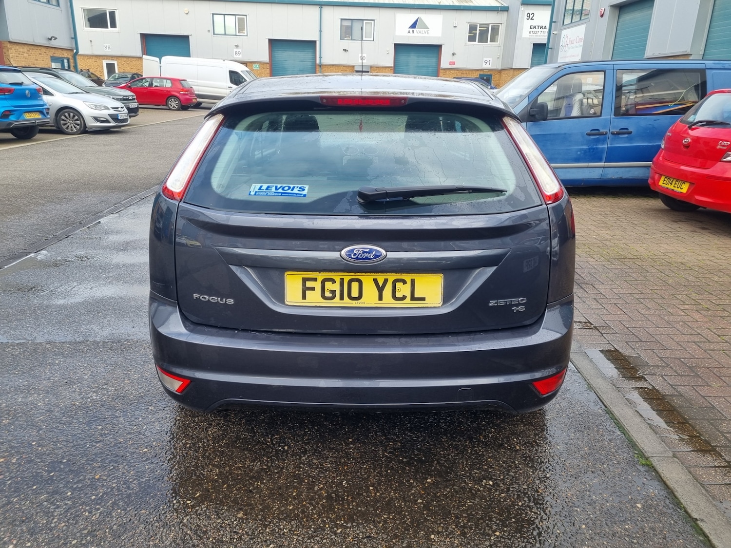 Used Ford Focus 2010 for sale - 76466656: Photo 11