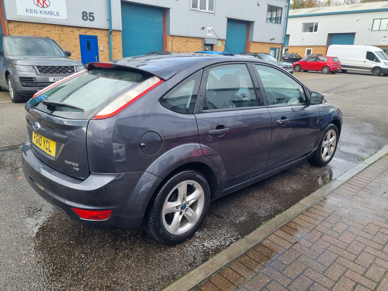 Used Ford Focus 2010 for sale - 76466656: Photo 12