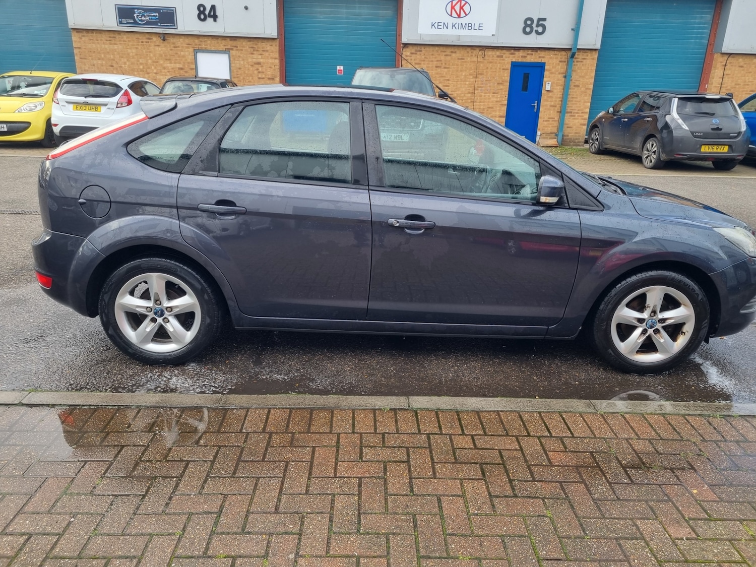 Used Ford Focus 2010 for sale - 76466656: Photo 13