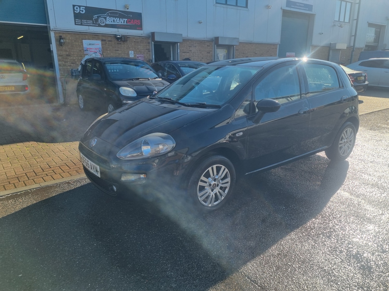 Used Fiat Punto 2015 for sale - 76116666: Photo 1
