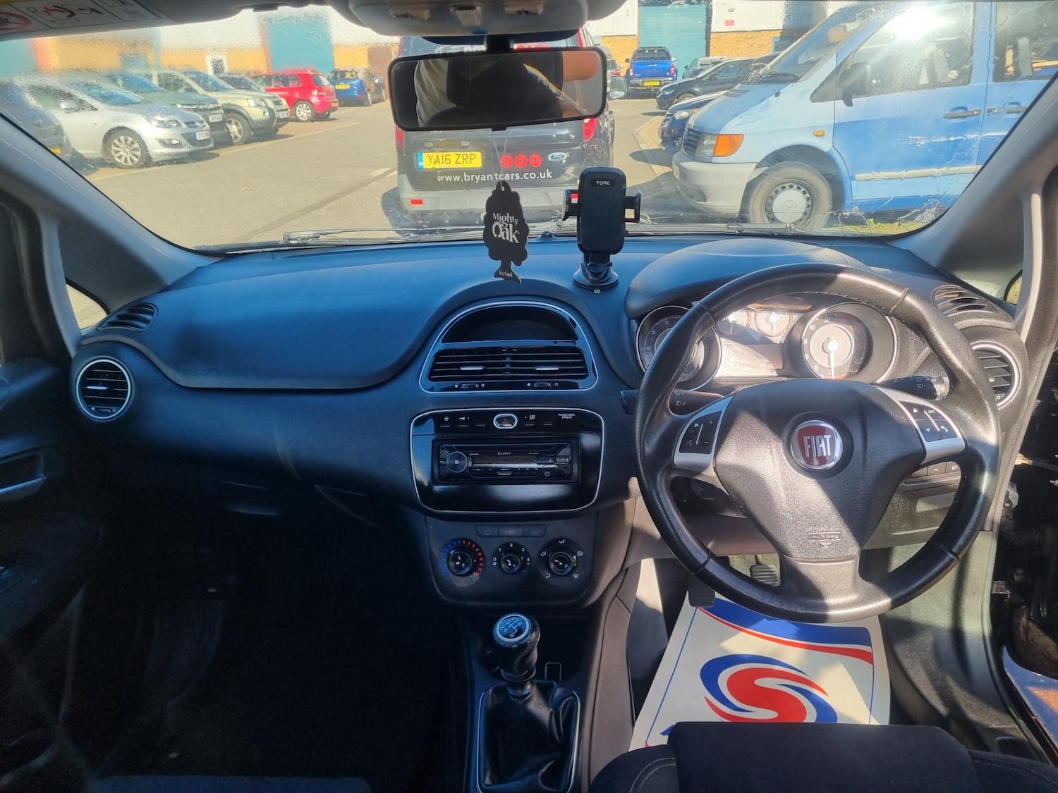 Used Fiat Punto 2015 for sale - 76116666: Photo 14
