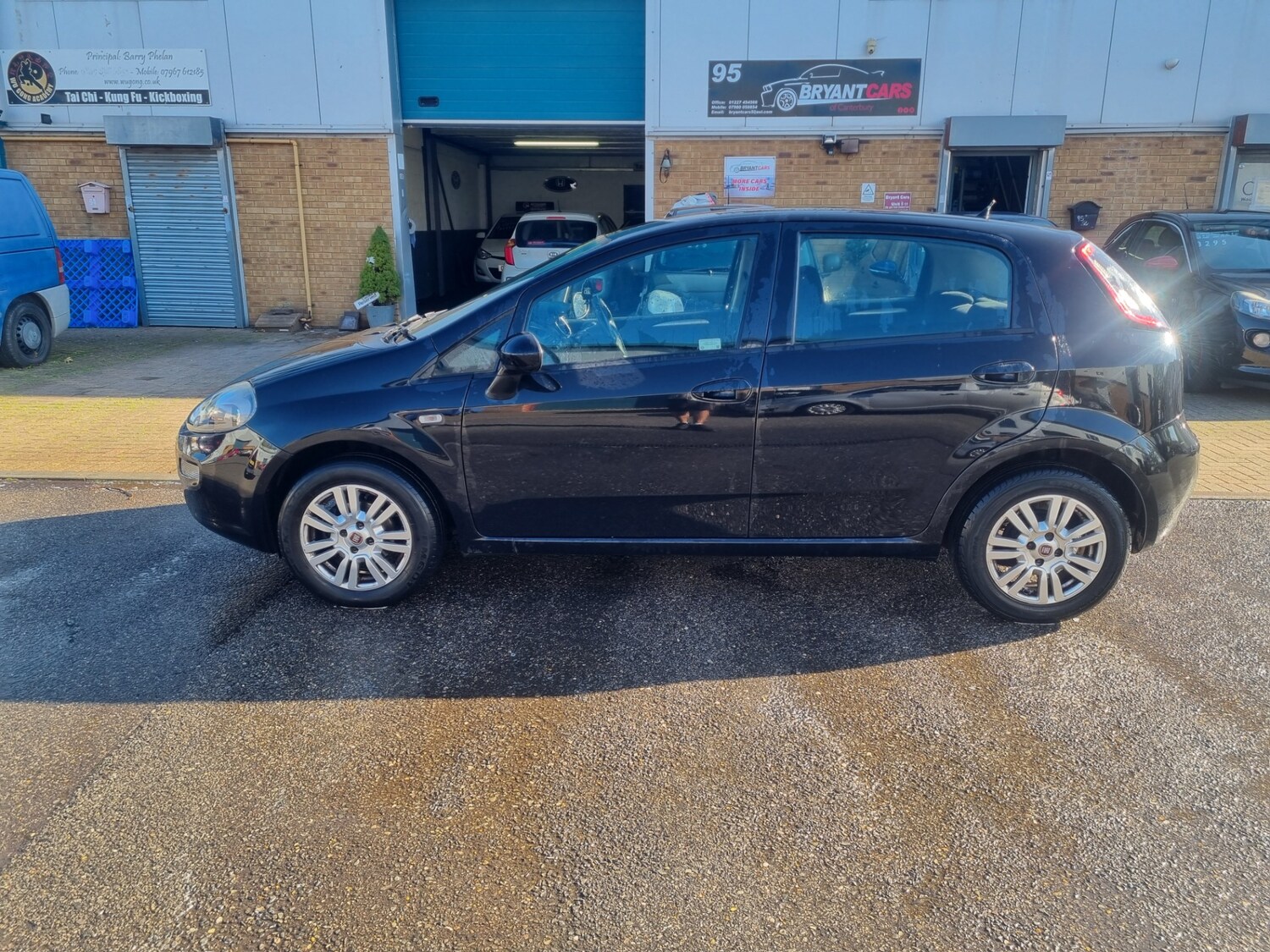 Used Fiat Punto 2015 for sale - 76116666: Photo 7