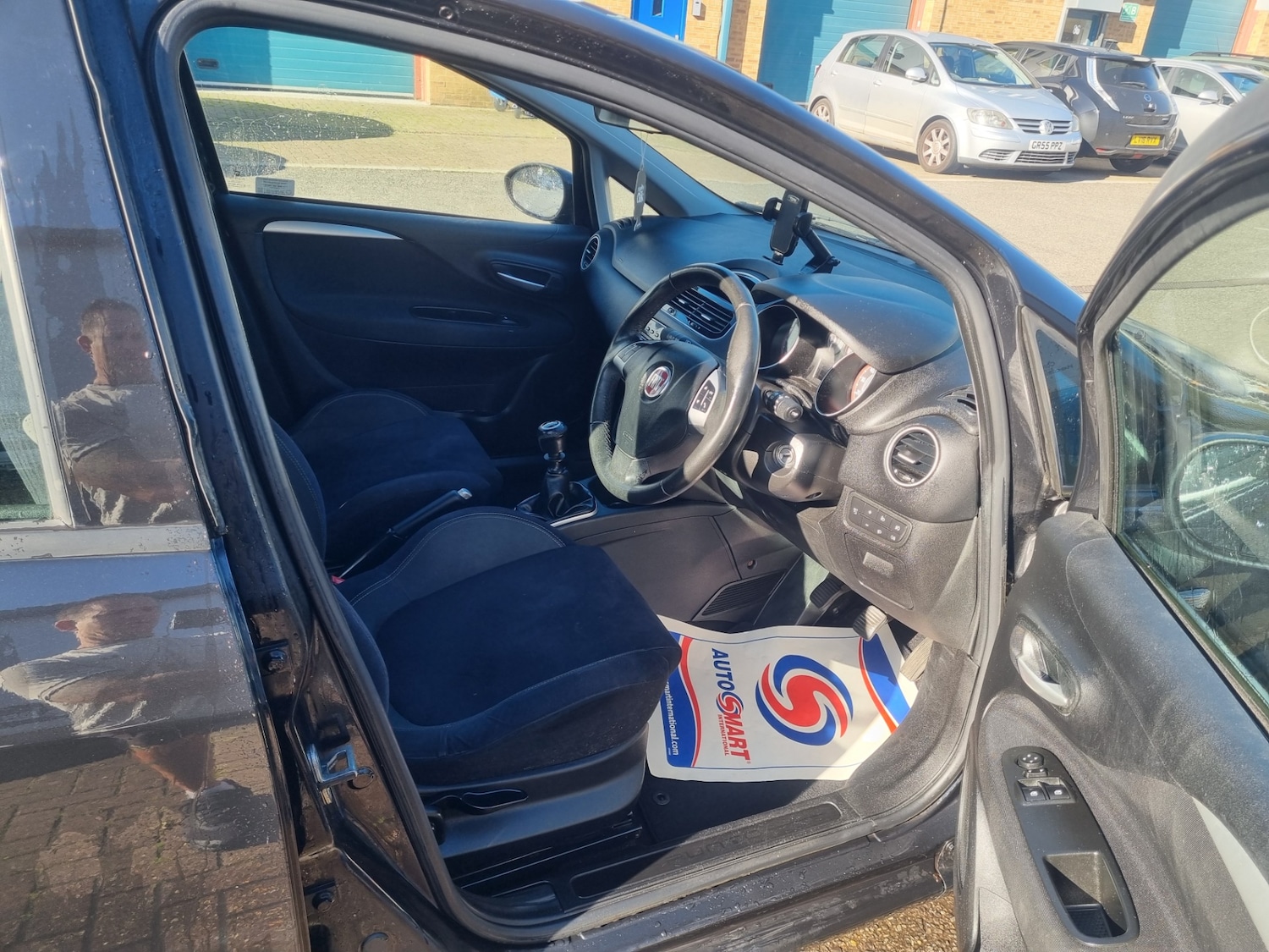 Used Fiat Punto 2015 for sale - 76116666: Photo 9