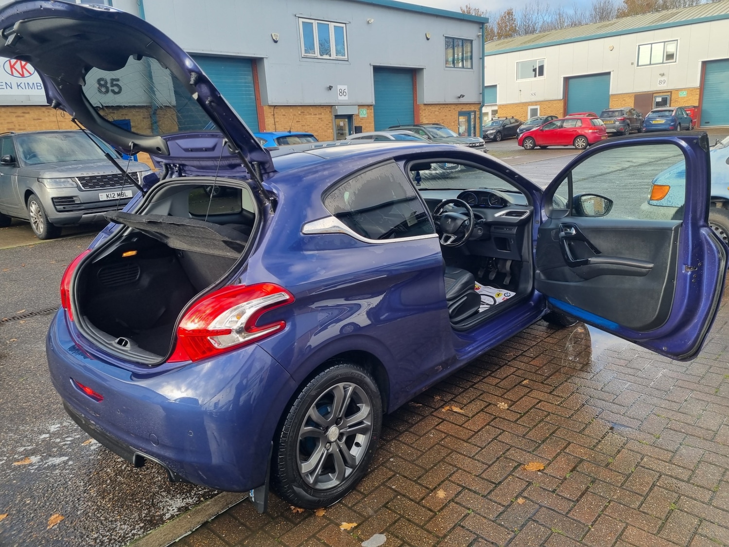 Used Peugeot 208 2013 for sale - 76686920: Photo 11