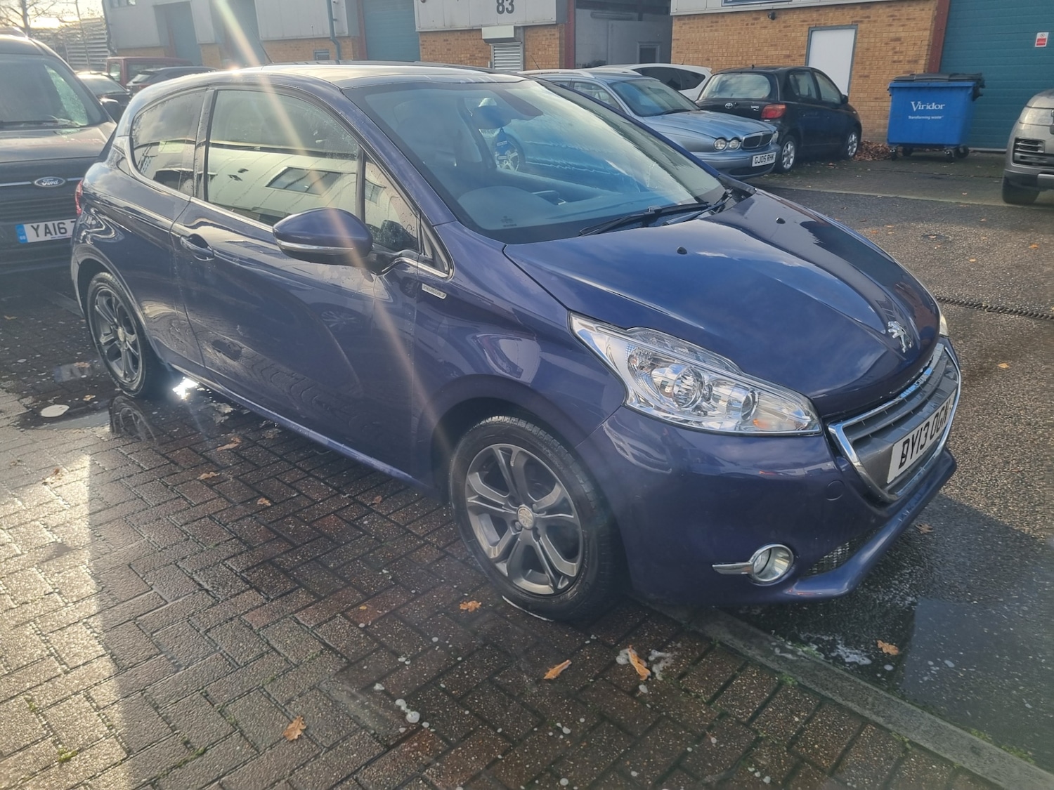 Used Peugeot 208 2013 for sale - 76686920: Photo 6