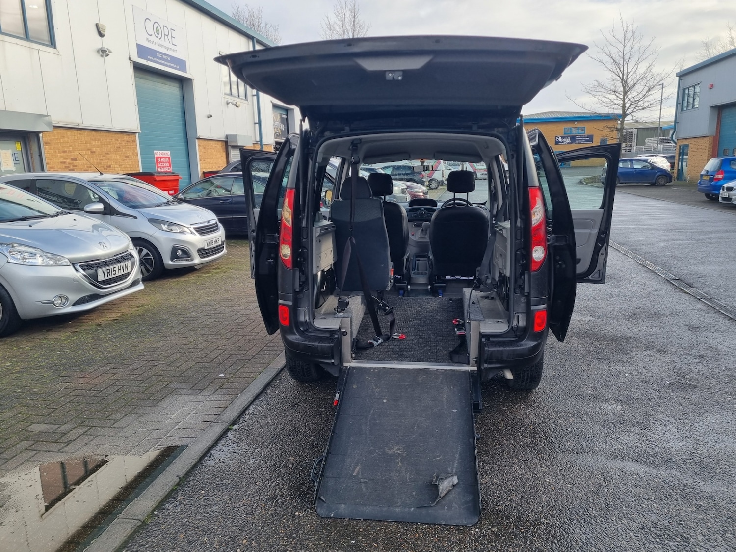 Used Renault Kangoo 2010 for sale - 77637077: Photo 14