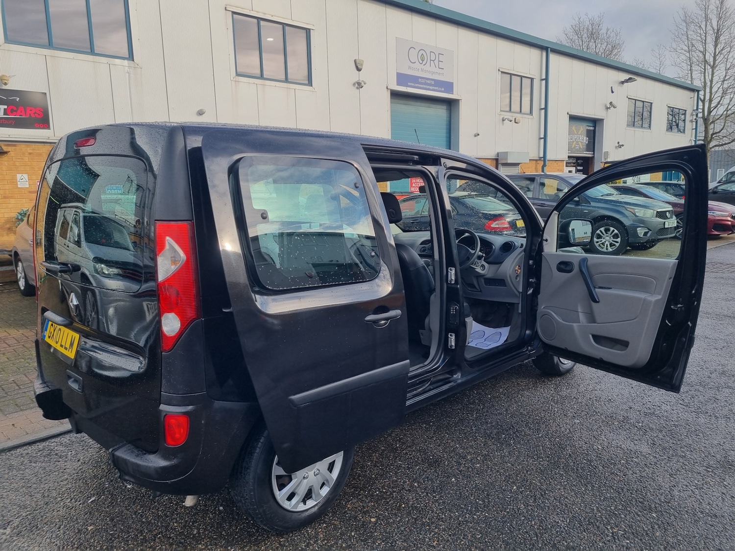 Used Renault Kangoo 2010 for sale - 77637077: Photo 16