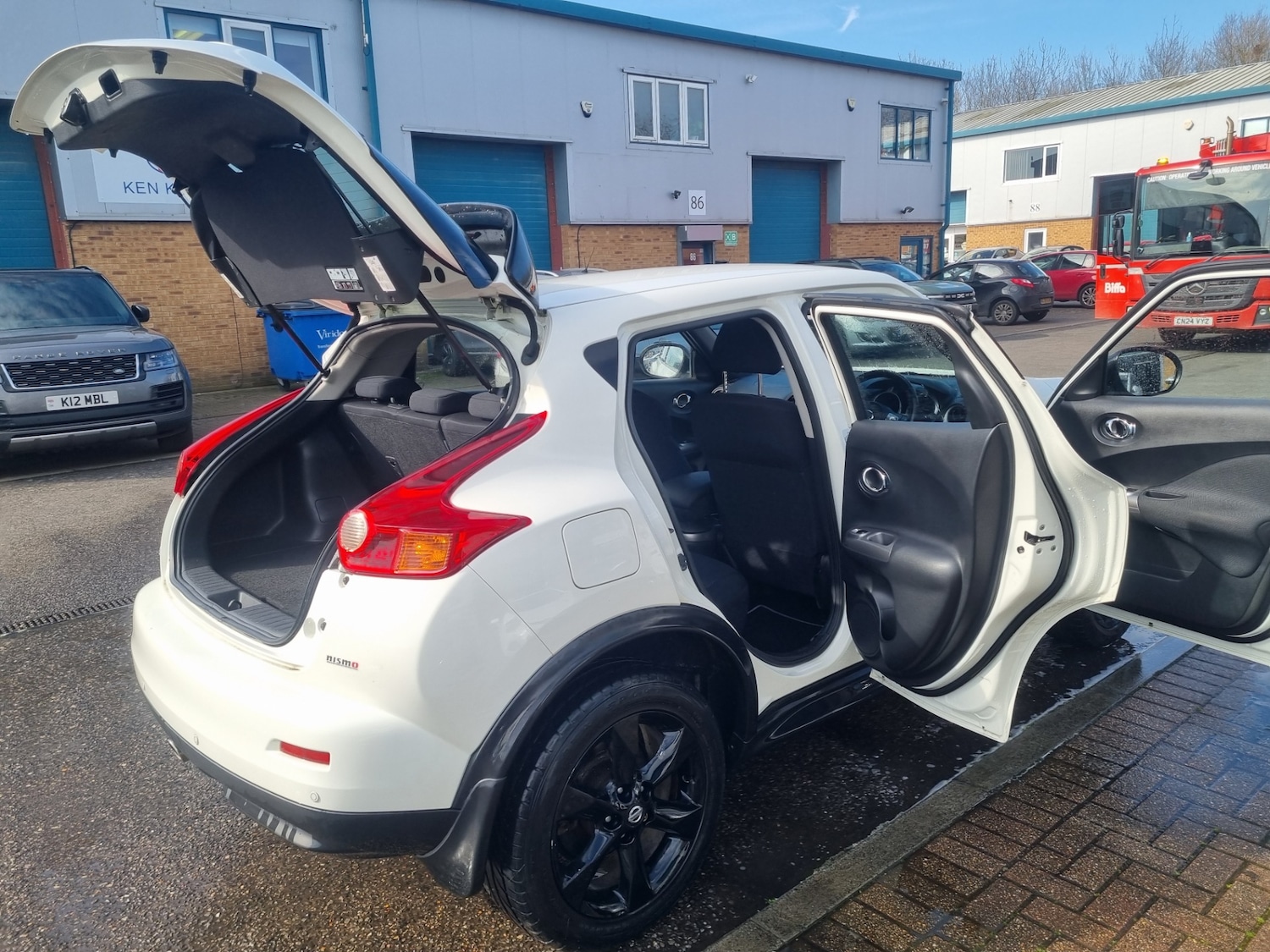 Used Nissan Juke 2011 for sale - 77741361: Photo 10