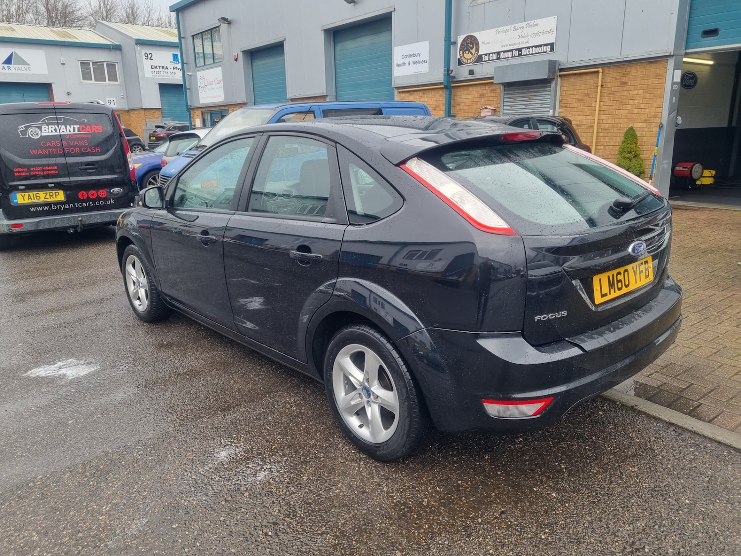 Used Ford Focus 2010 for sale - 77189477: Photo 5