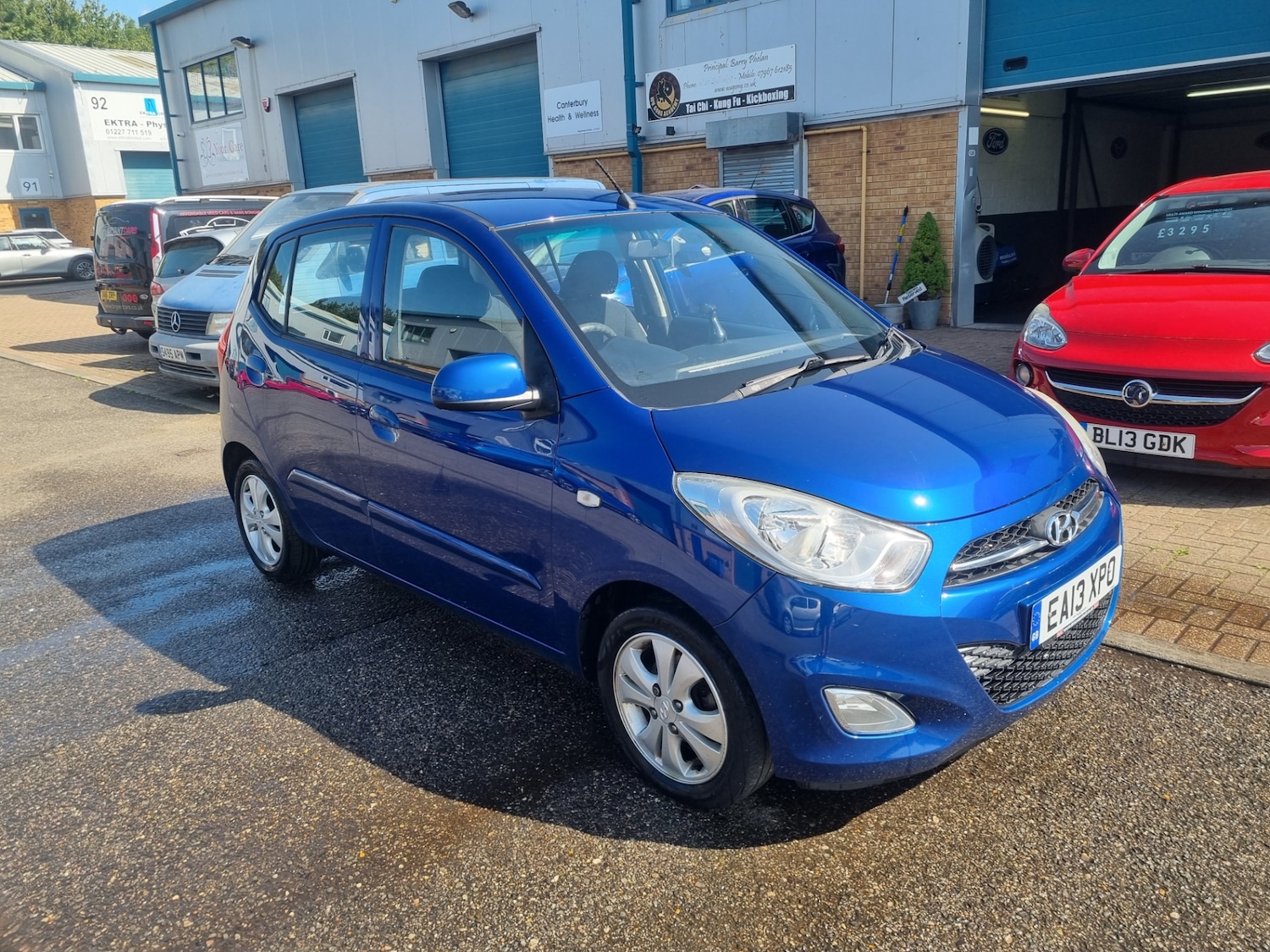 Vehicle 1