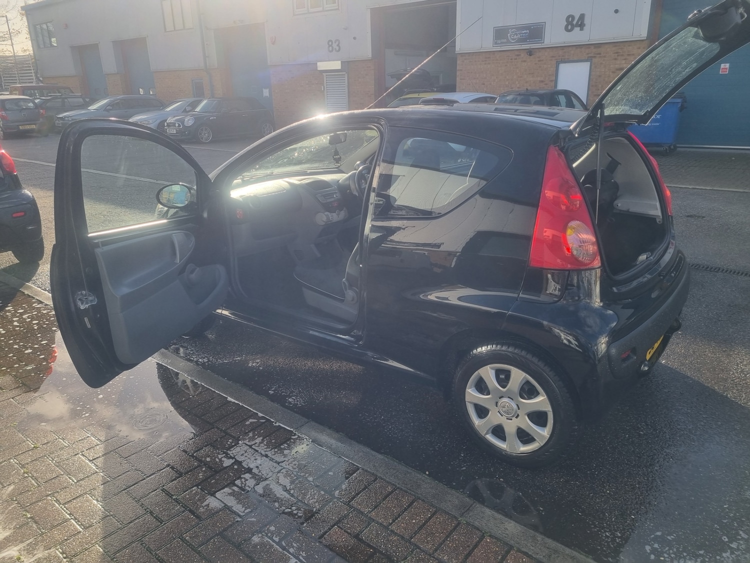 Used Peugeot 107 2009 for sale - 76710044: Photo 11