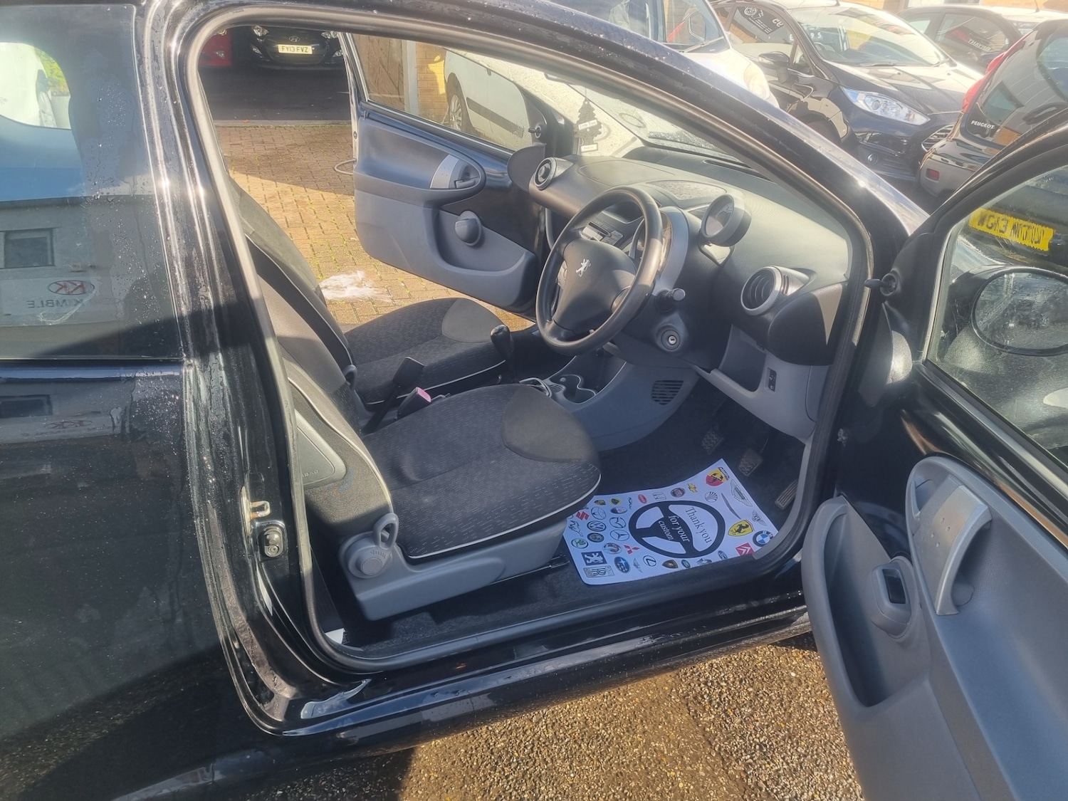 Used Peugeot 107 2009 for sale - 76710044: Photo 13