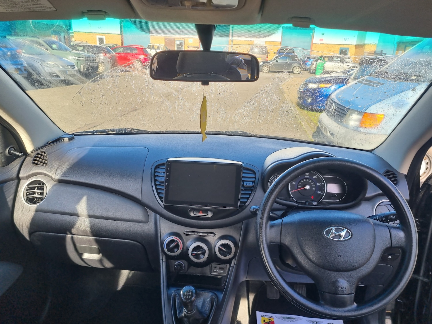 Used Hyundai i10 2013 for sale - 77589765: Photo 11