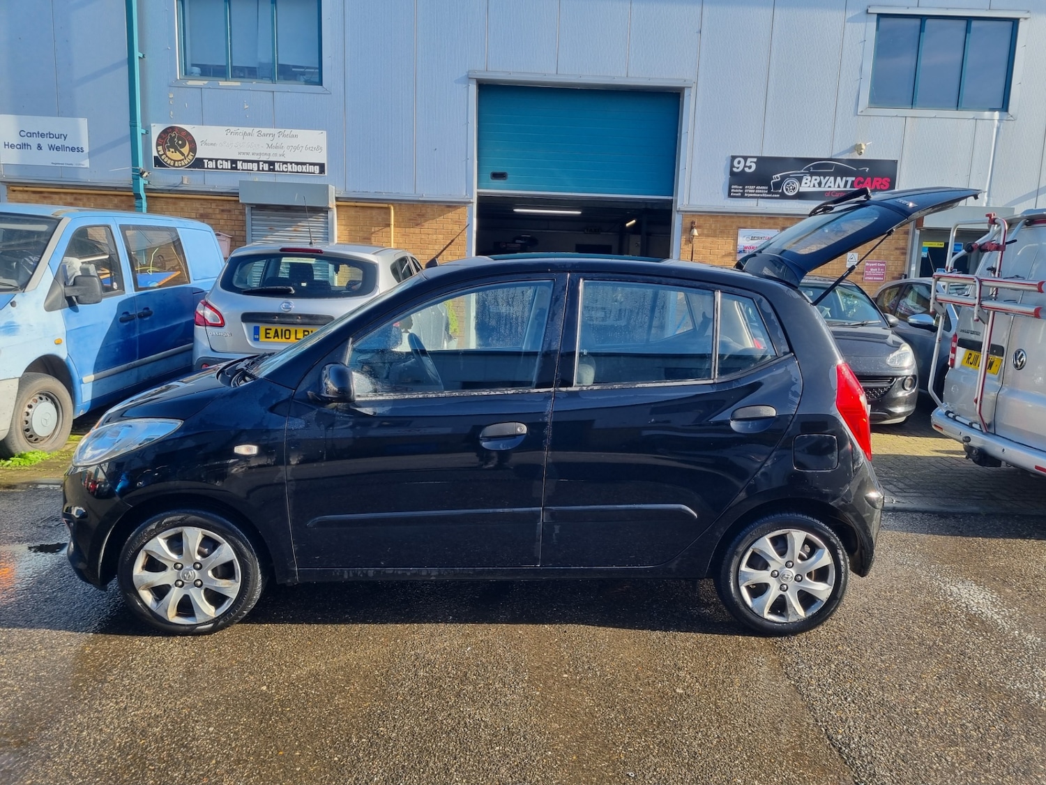 Used Hyundai i10 2013 for sale - 77589765: Photo 13