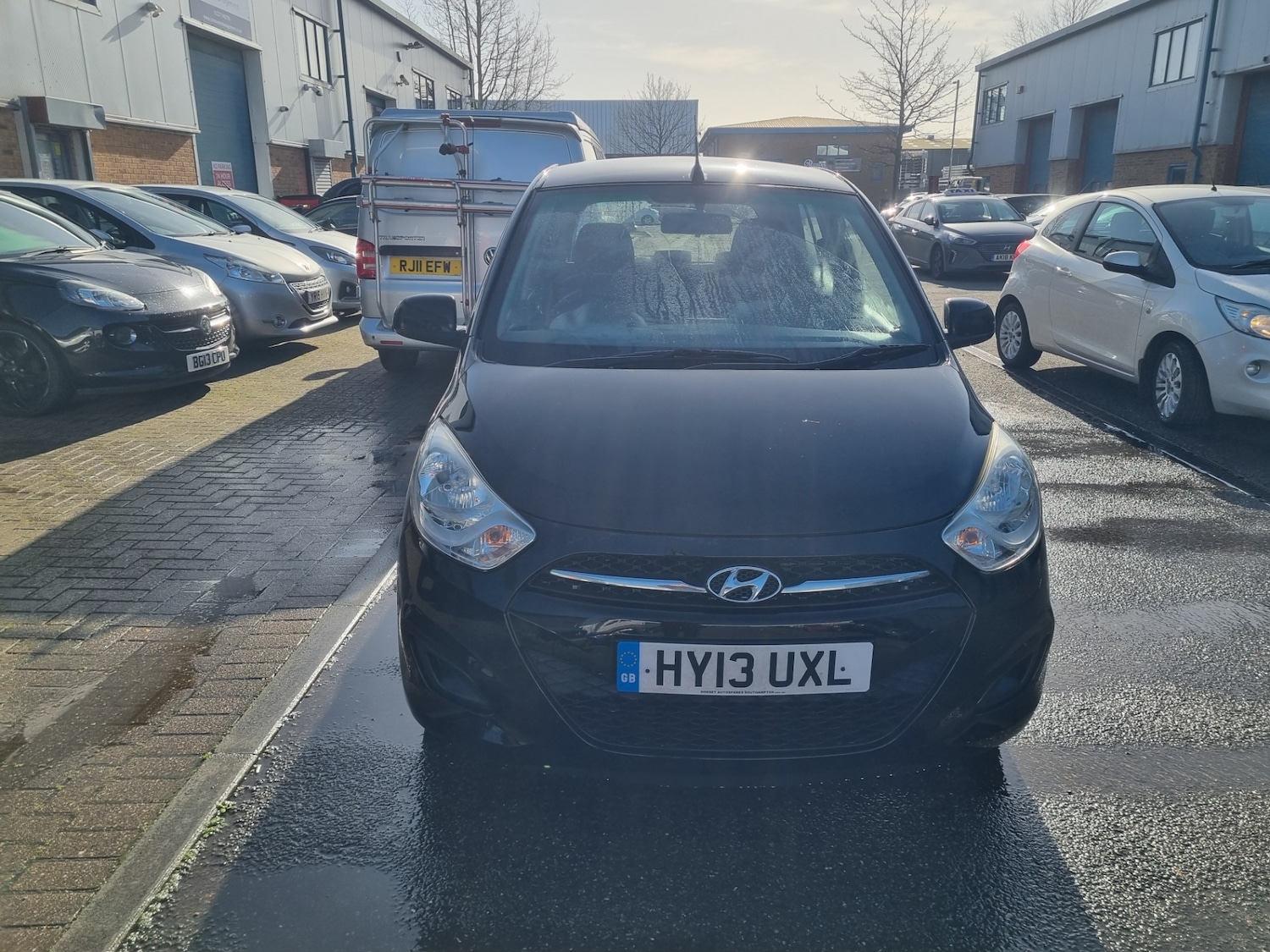 Used Hyundai i10 2013 for sale - 77589765: Photo 2