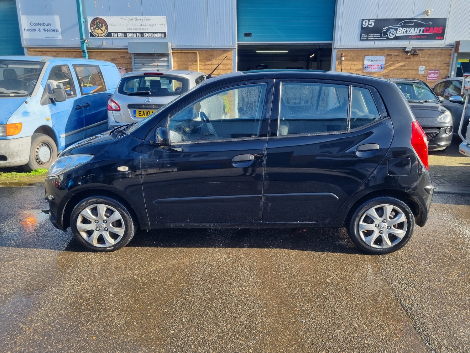 Used Hyundai i10 2013 for sale - 77589765: Photo 5