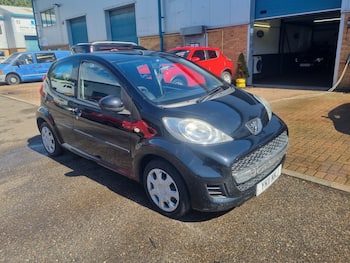 Used Peugeot 107 2011 for sale - 79689415: Photo