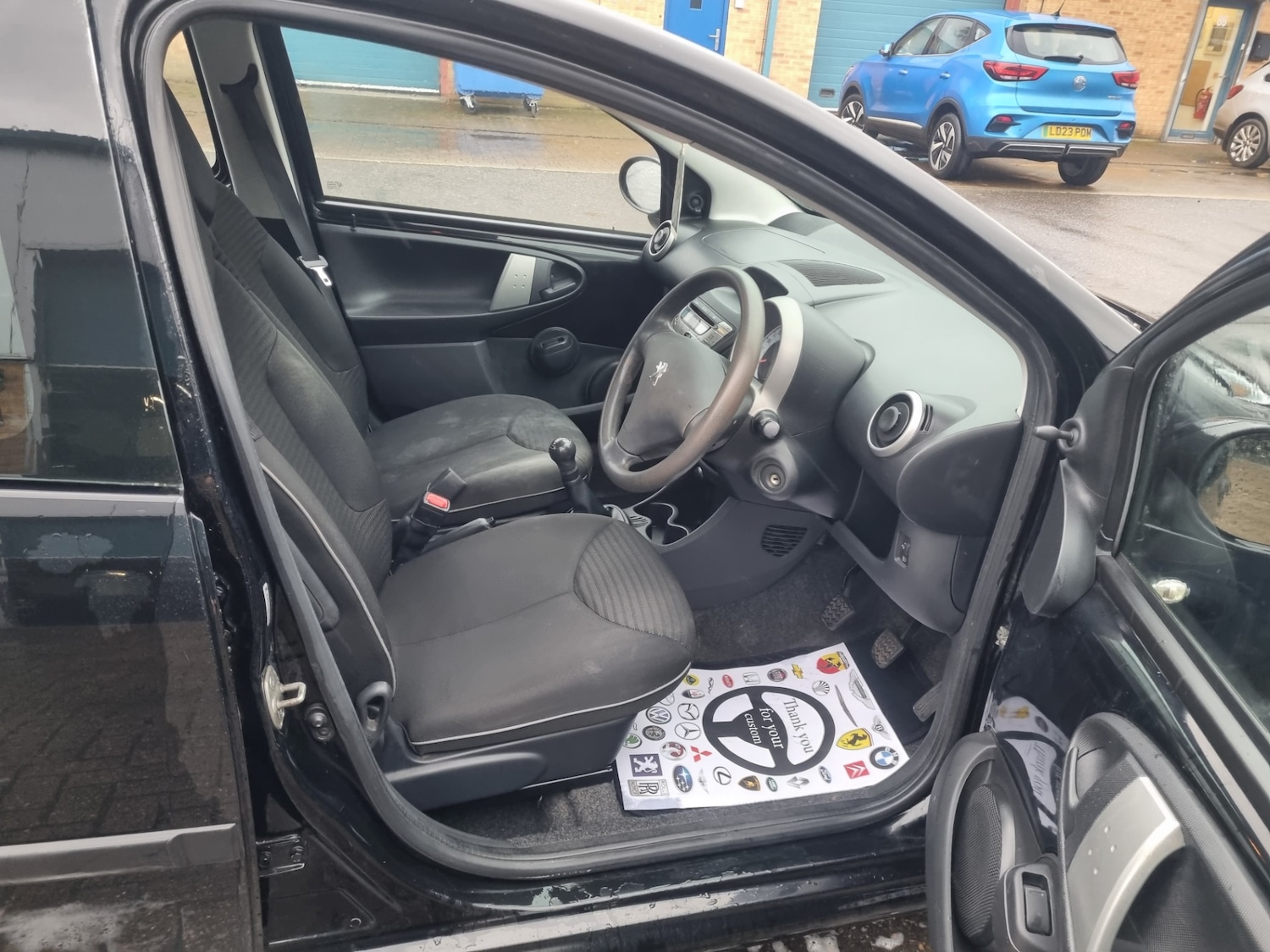 Used Peugeot 107 2012 for sale - 77521817: Photo 3