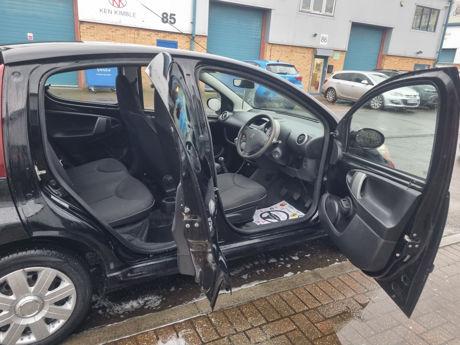 Used Peugeot 107 2012 for sale - 77521817: Photo 5