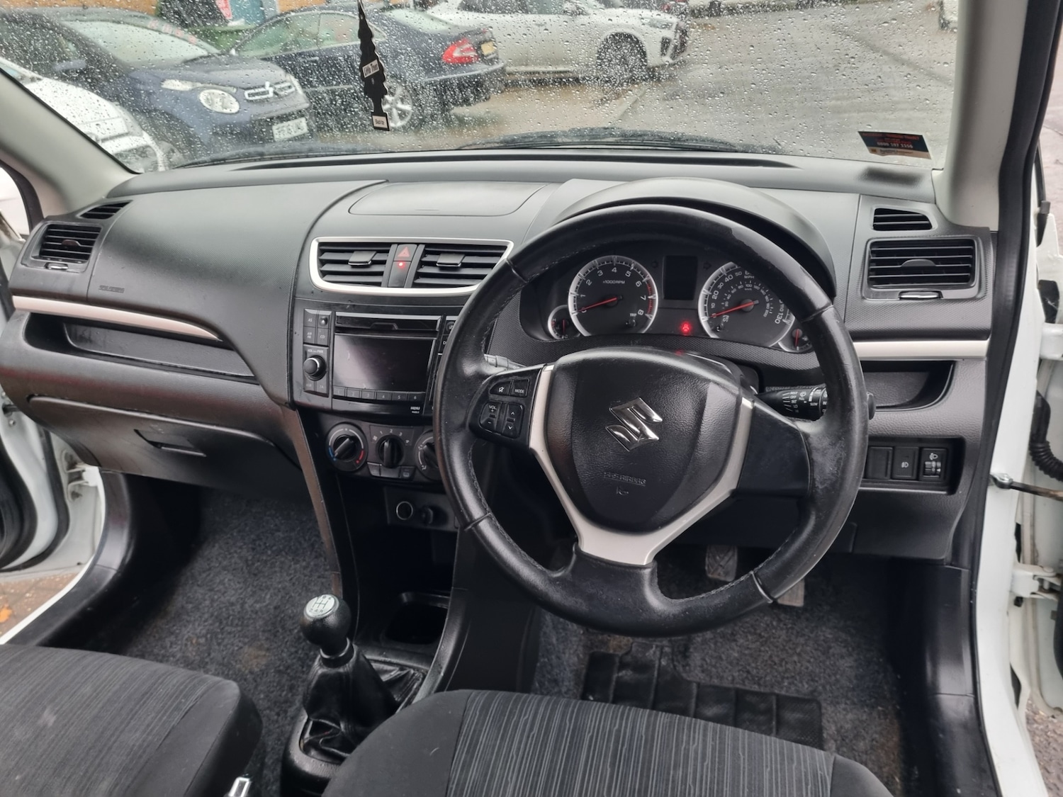 Used Suzuki Swift 2015 for sale - 76536882: Photo 11