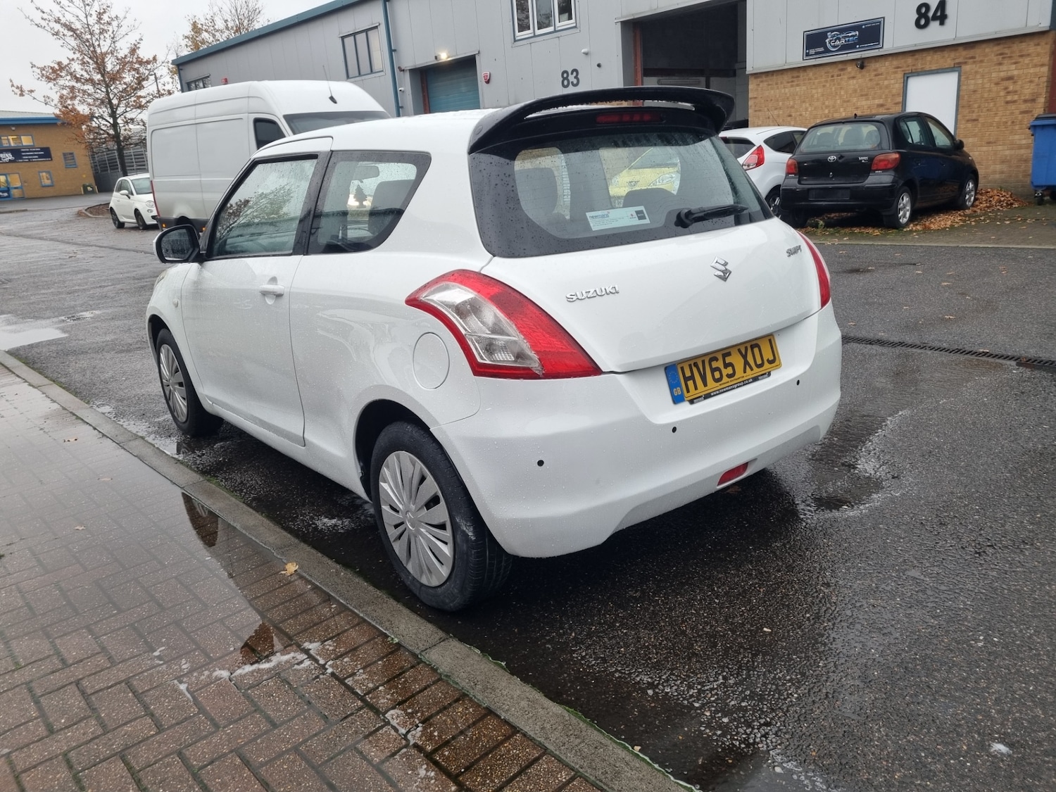 Used Suzuki Swift 2015 for sale - 76536882: Photo 4