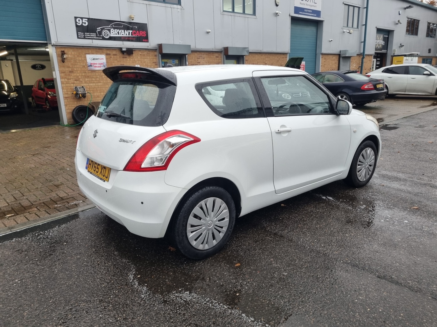 Used Suzuki Swift 2015 for sale - 76536882: Photo 6