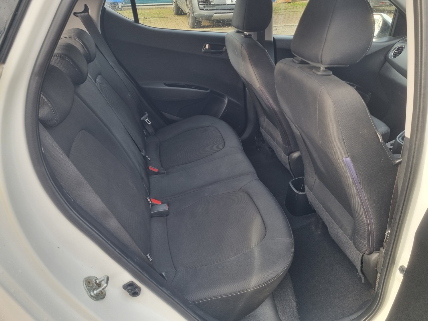 Used Hyundai i10 2017 for sale - 76401496: Photo 12