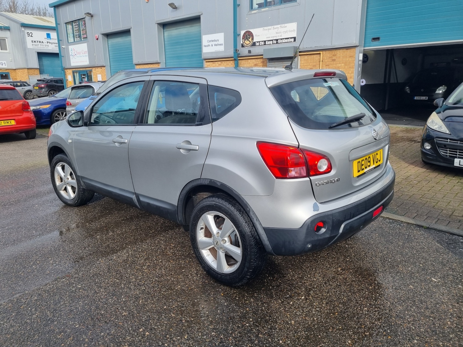 Used Nissan Qashqai 2009 for sale - 77656523: Photo 5