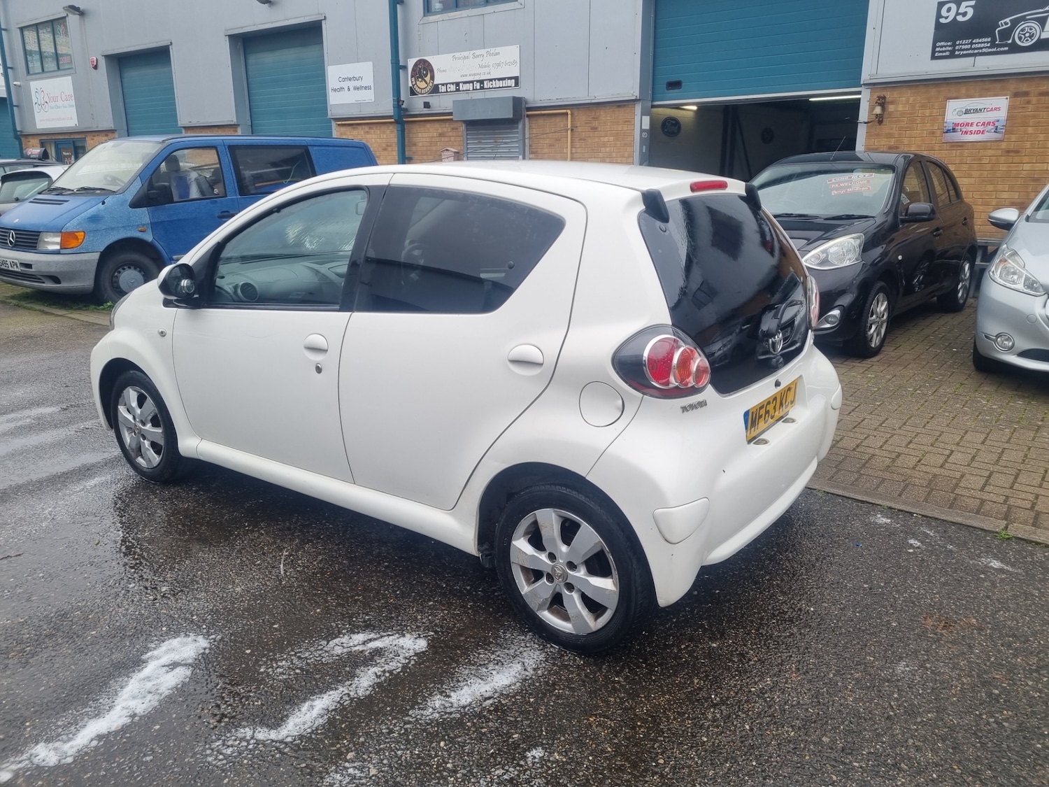 Used Toyota AYGO 2013 for sale - 77631013: Photo 14