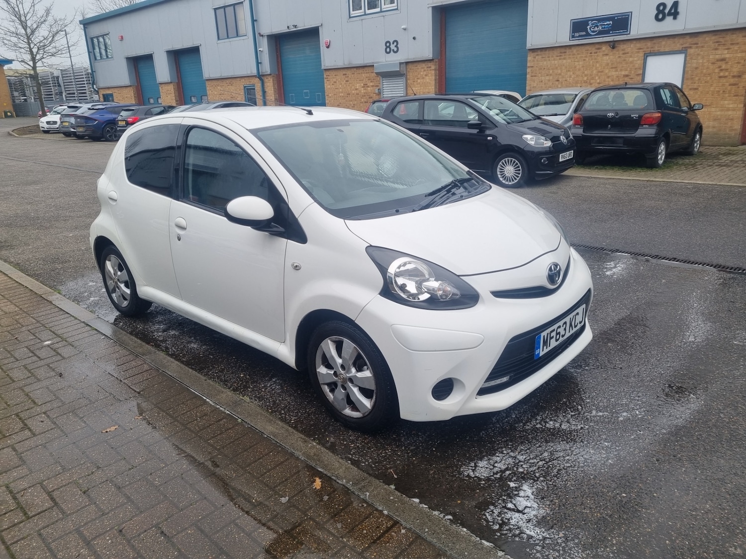 Used Toyota AYGO 2013 for sale - 77631013: Photo 4