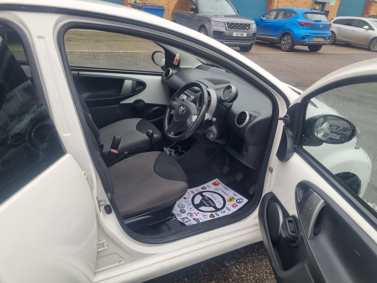 Used Toyota AYGO 2013 for sale - 77631013: Photo 8