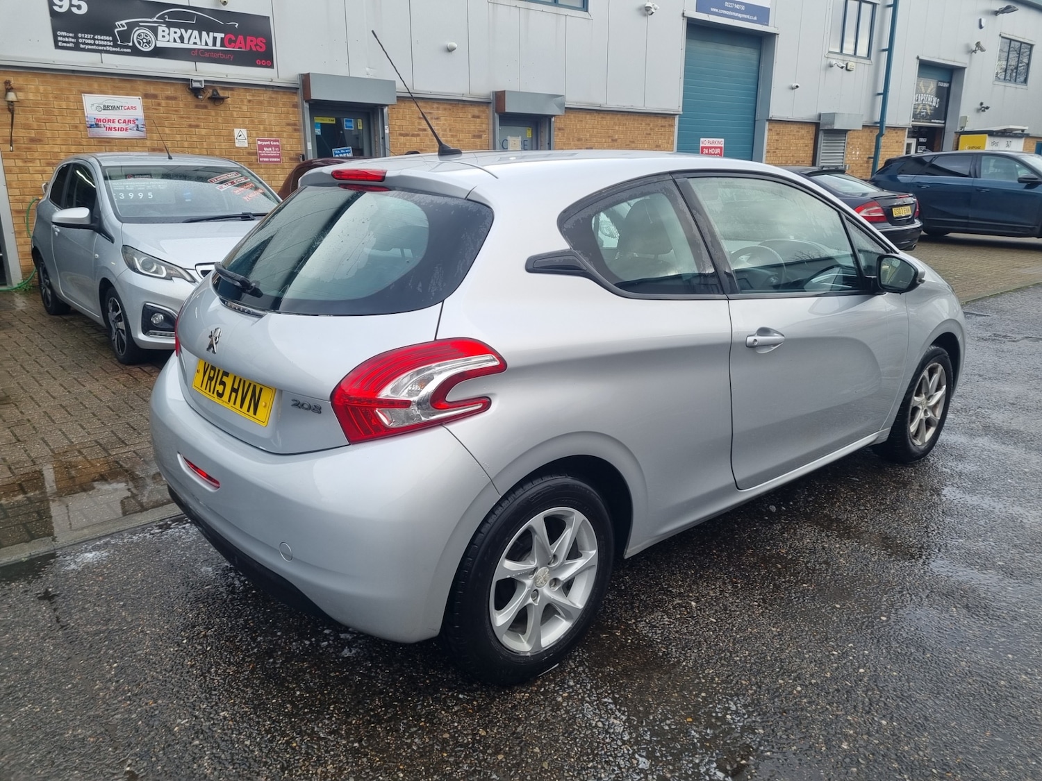 Used Peugeot 208 2015 for sale - 77593112: Photo 11