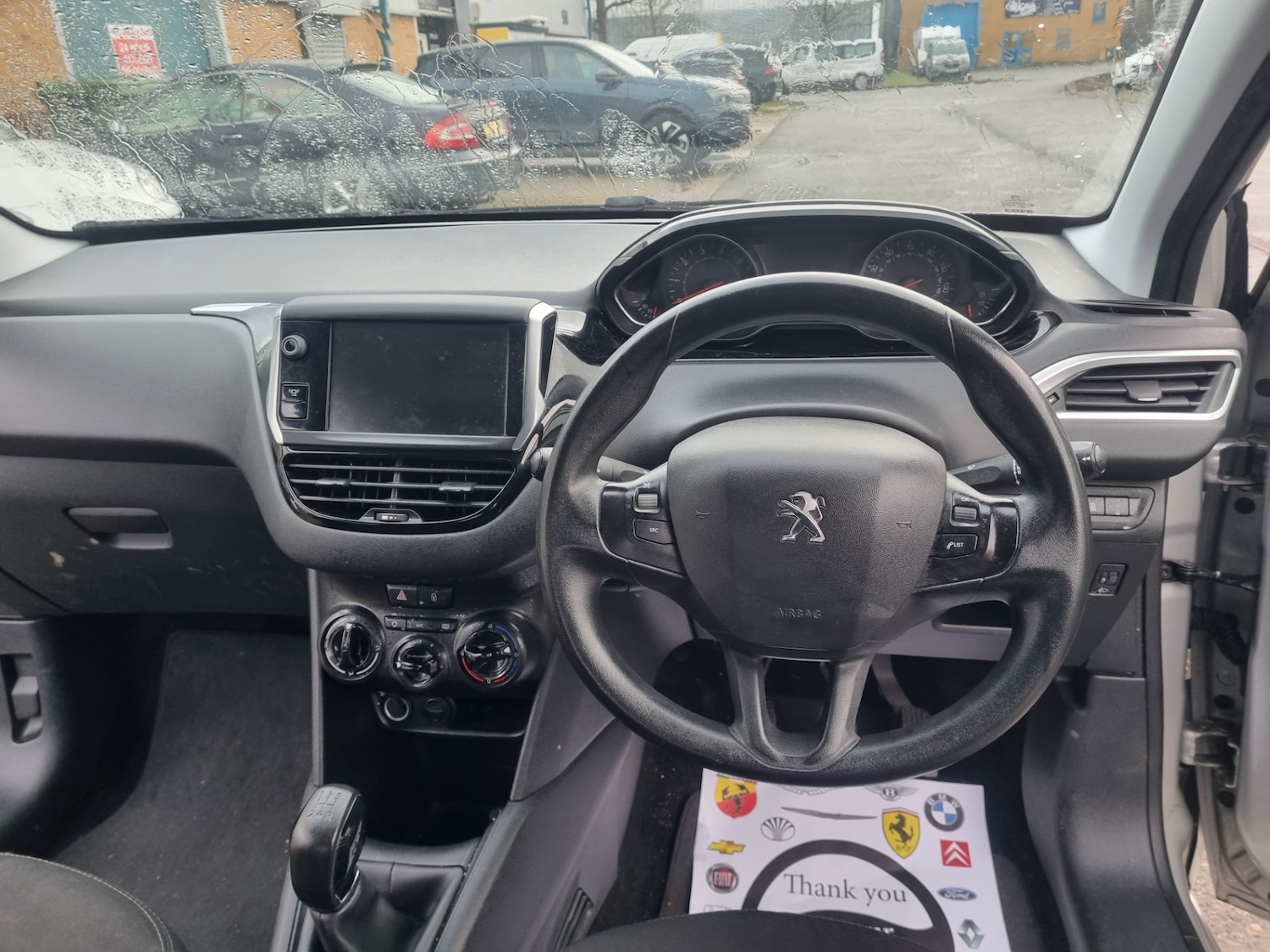 Used Peugeot 208 2015 for sale - 77593112: Photo 6