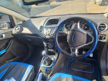 Used Ford Fiesta 2016 for sale - 79529483: Photo