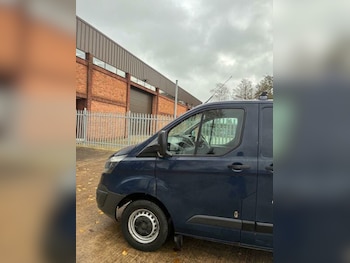 Used Ford Transit Custom 2016 for sale - 76884612: Photo