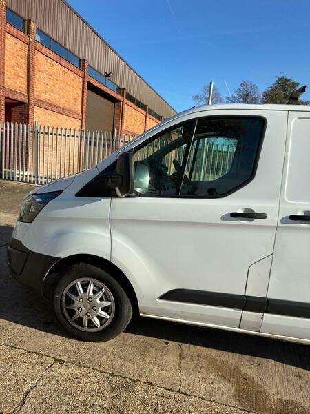 Used Ford Transit Custom 2014 for sale - 76725256: Photo 3
