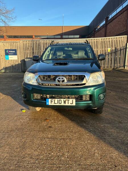 Used Toyota Hilux 2010 for sale - 76910780: Photo 5