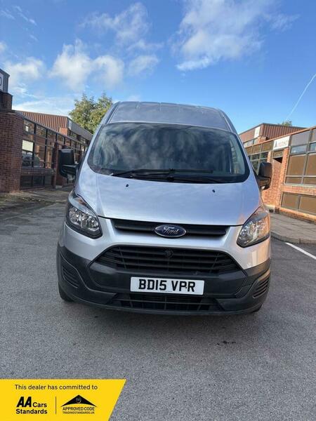 Used Ford Transit Custom 2015 for sale - 76482664: Photo 2