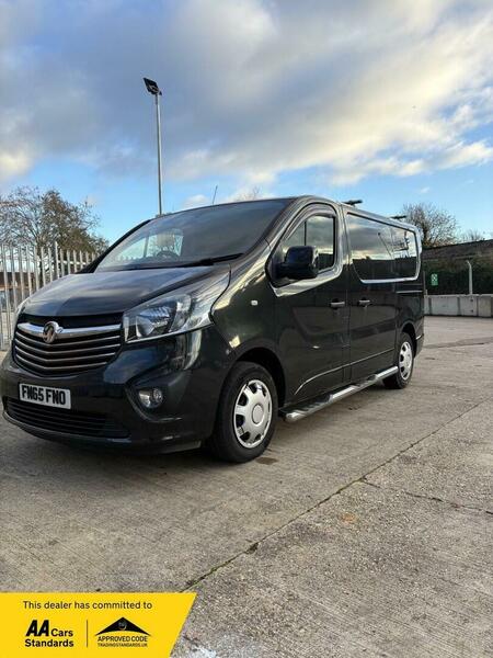 Used Vauxhall Vivaro 2015 for sale - 76712193: Photo 2