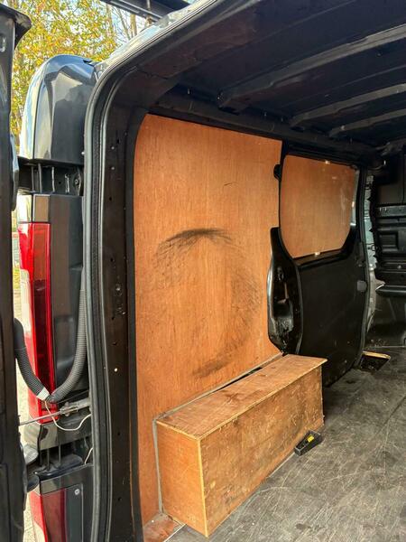 Used Vauxhall Vivaro 2015 for sale - 76712193: Photo 38